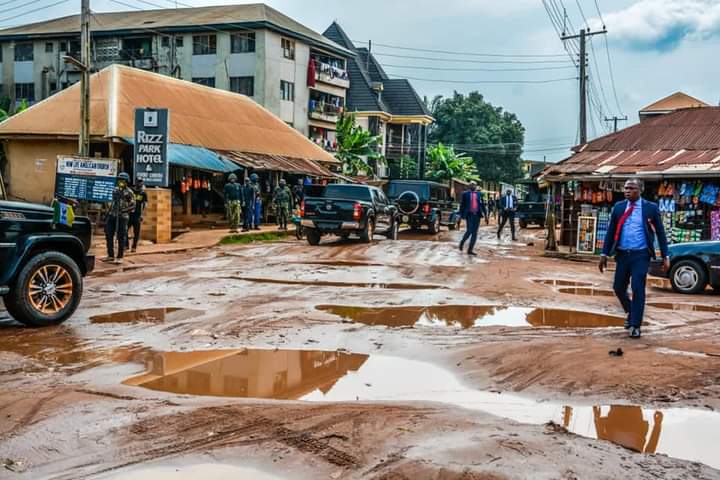 Nnewi Road Construction: Double Jubilation in Nnewi as Soludo's Official Report Refuse to Mention Gatecrashers