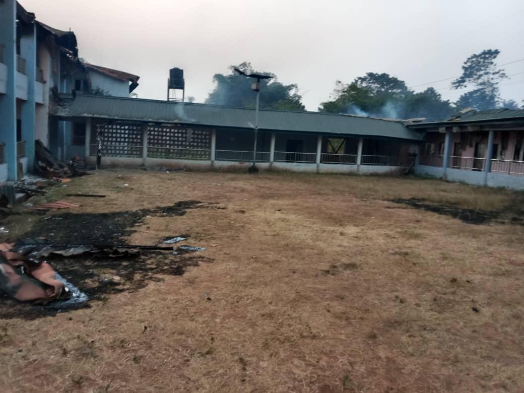 Four Killed, Five Buildings Burnt As Gunmen Attack, Bomb Local Council Headquarters In Anambra, Southeast Nigeria