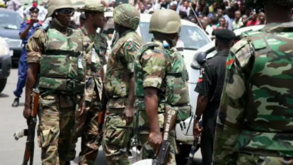 Pandemonium As Soldier, Policeman Clash In Lagos [Video]