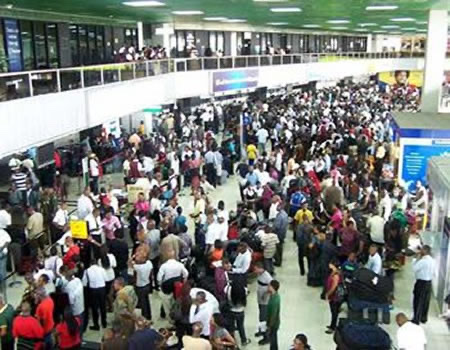 Federal Government Permits Return of Nigerians with Expired Passports for Yuletide Celebrations