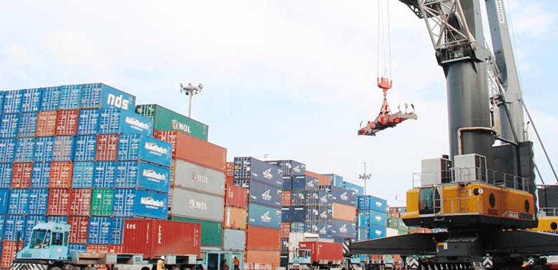 CBN Increases Exchange Rate for Cargo Clearance to N1,605 Per Dollar